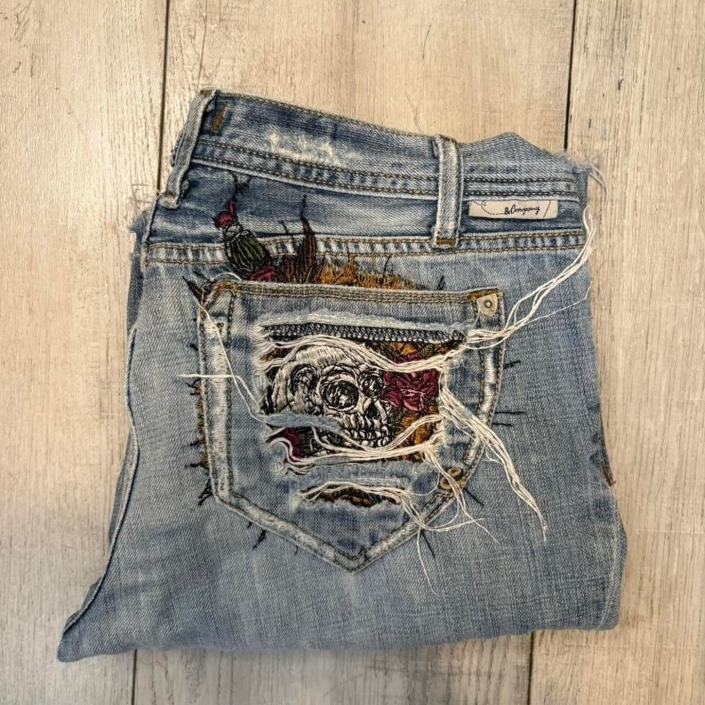Vintage‎ grail Unique, one-of-a-kind patchwork jeans with skull size 30